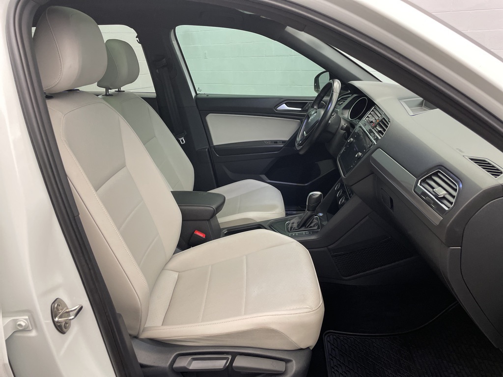 2021 Volkswagen Tiguan SE R-Line Black photo 19