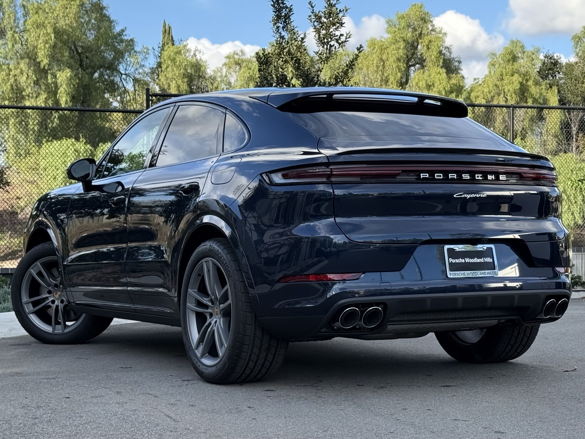 2026 Porsche Cayenne E-Hybrid Coupe photo 3