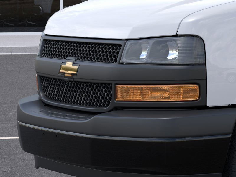 2025 Chevrolet Express Cargo Van photo 13