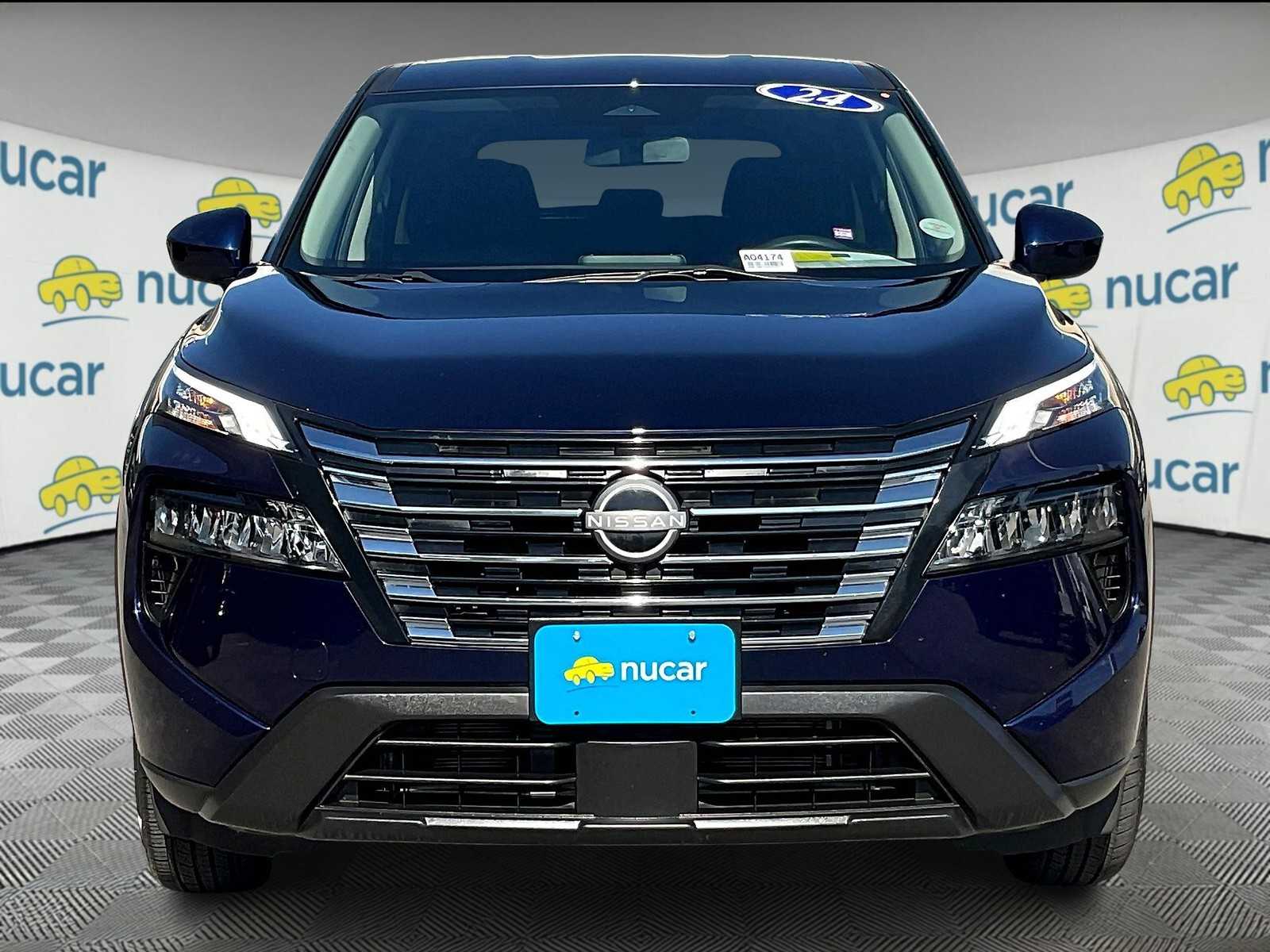 2024 Nissan Rogue SV photo 2