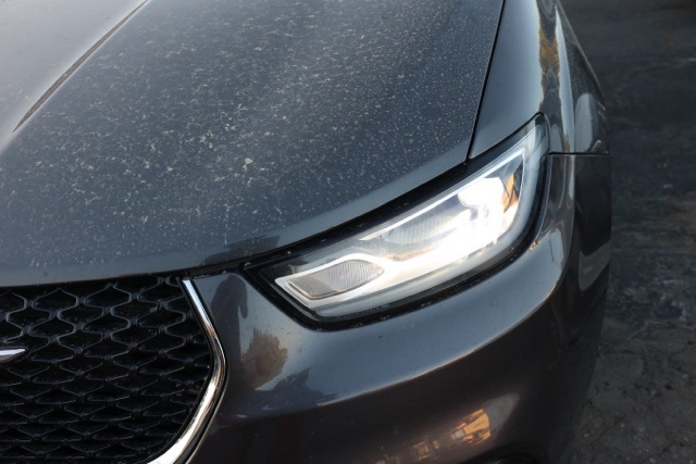 2023 Chrysler Pacifica Touring L photo 8