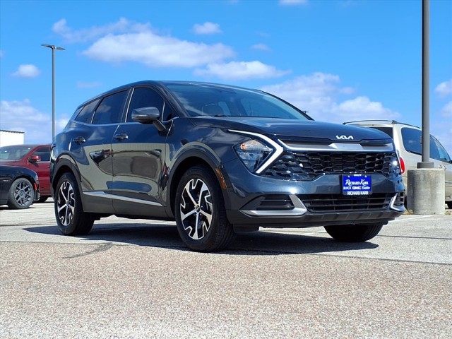 2023 Kia Sportage EX's photo