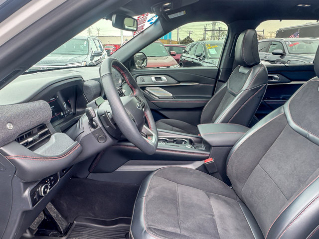 2025 FORD EXPLORER - Image 40