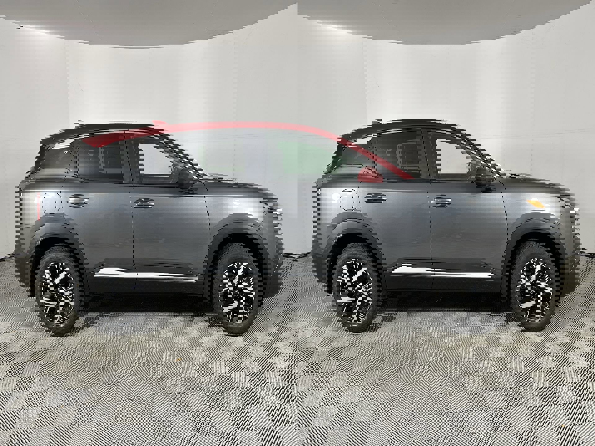 2025 Nissan Kicks SV photo 8