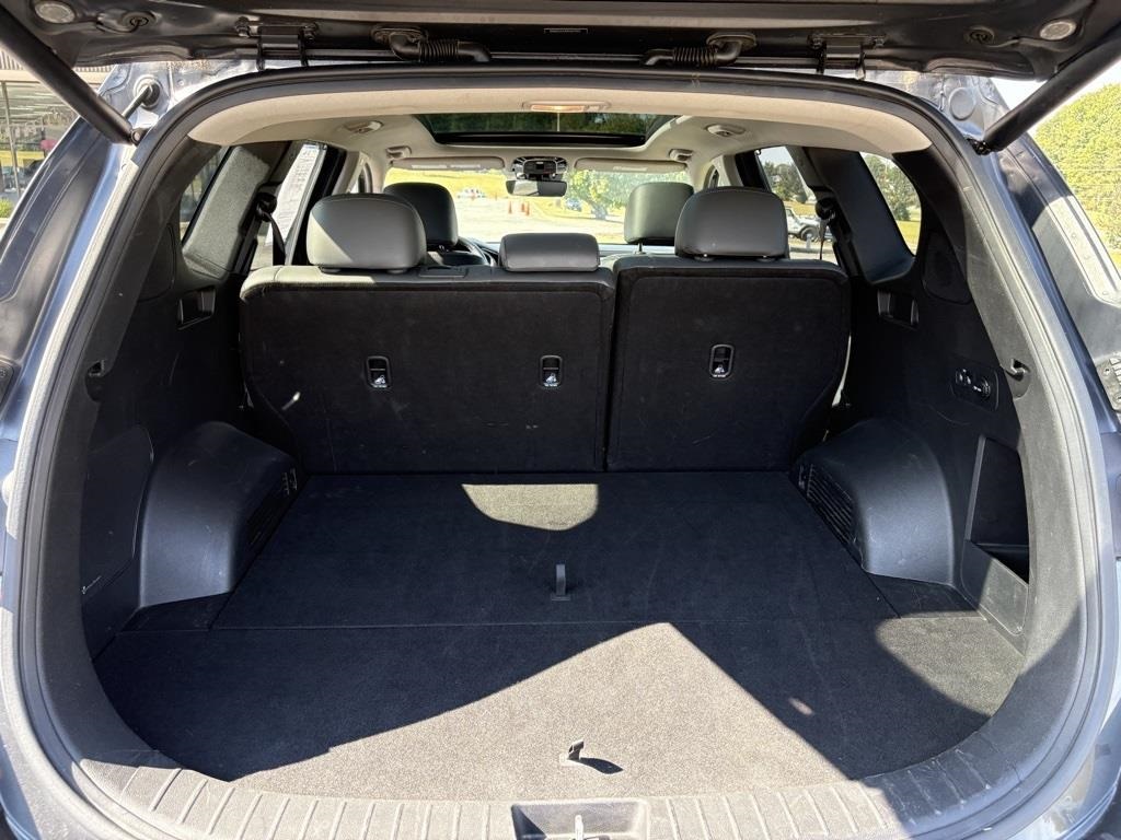 2023 Hyundai Santa Fe SEL Premium photo 4