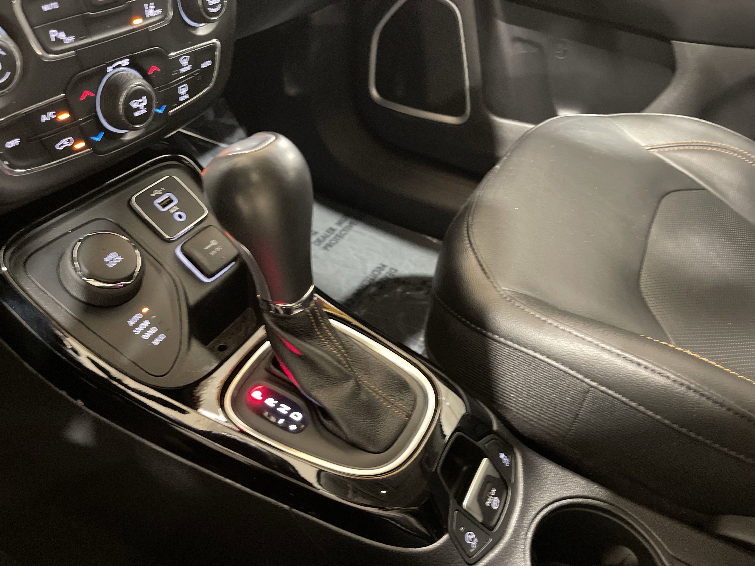 2021 Jeep Compass Limited photo 25