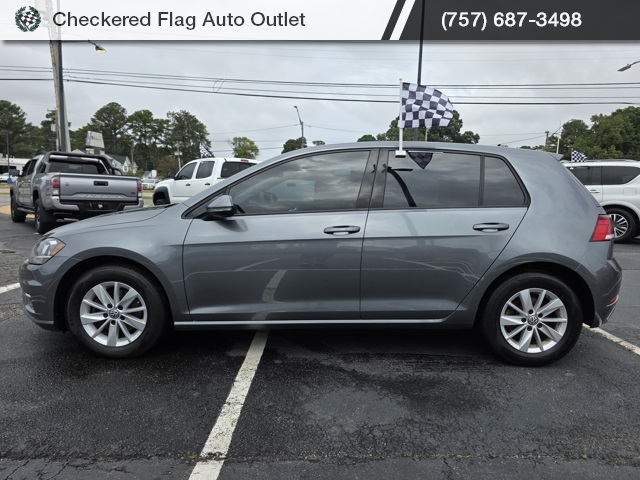 2018 Volkswagen Golf TSI S photo 3