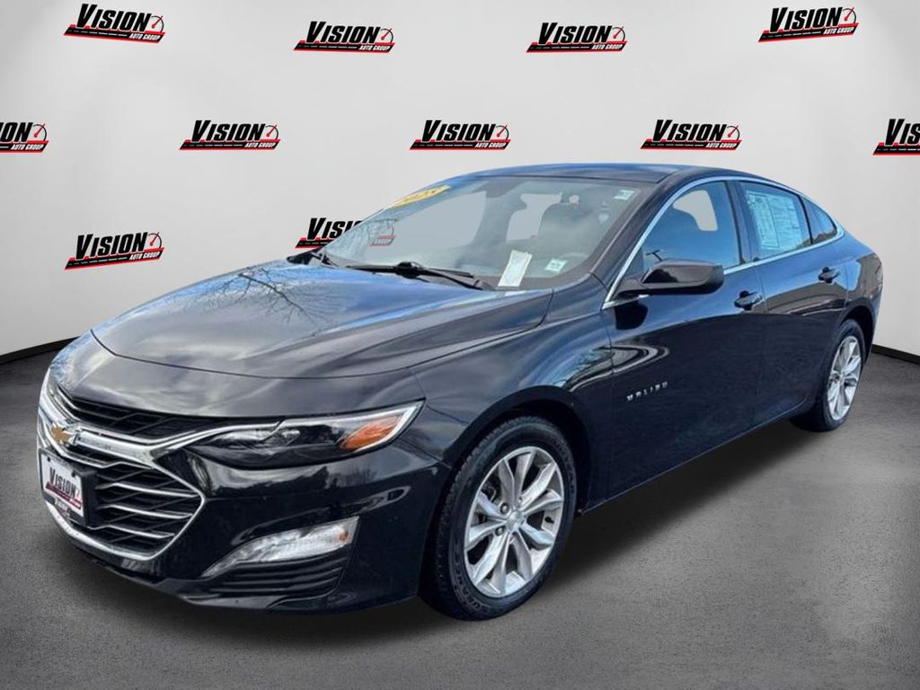 2025 Chevrolet Malibu 1LT's photo