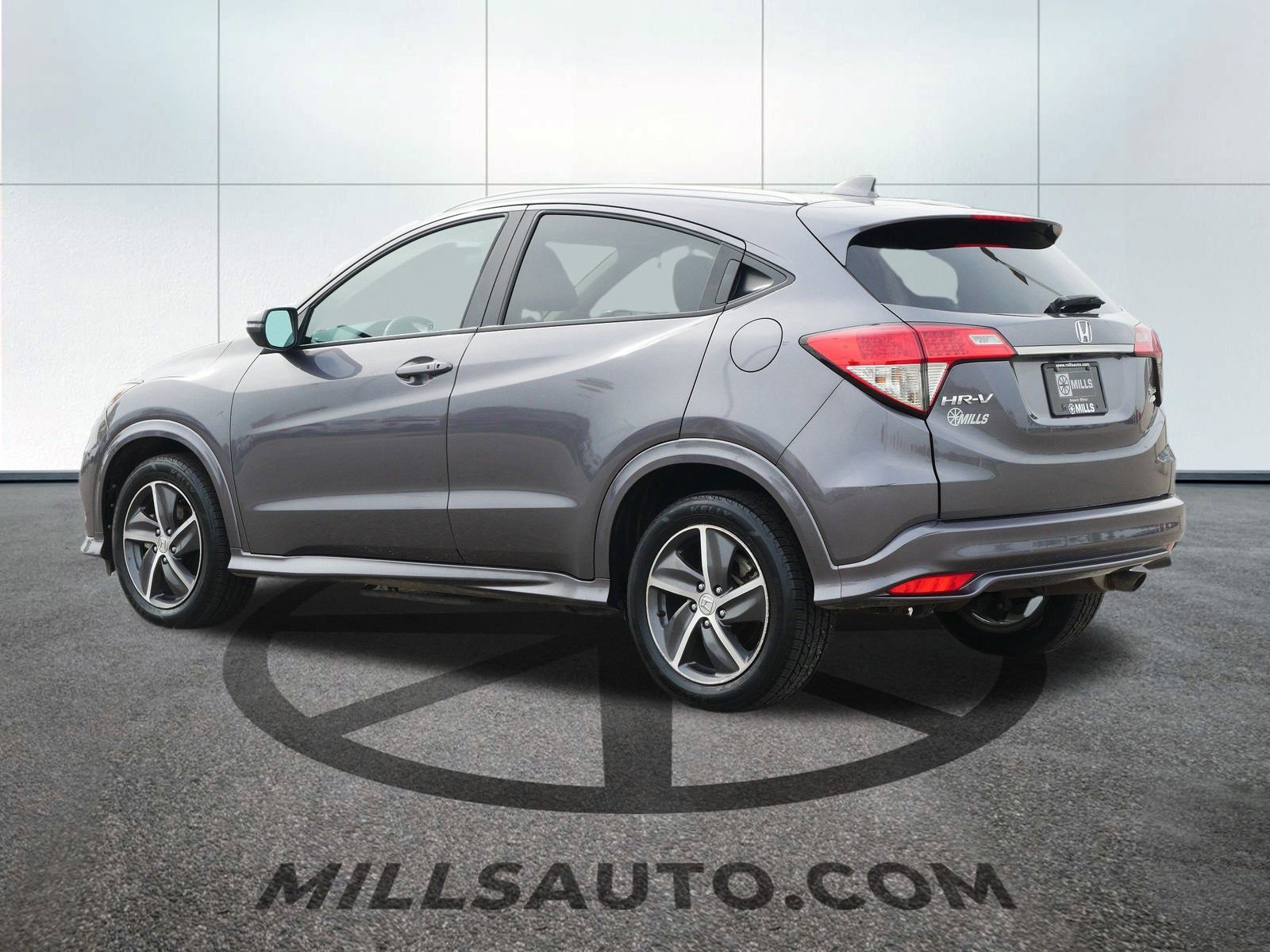 2020 Honda HR-V Touring photo 3