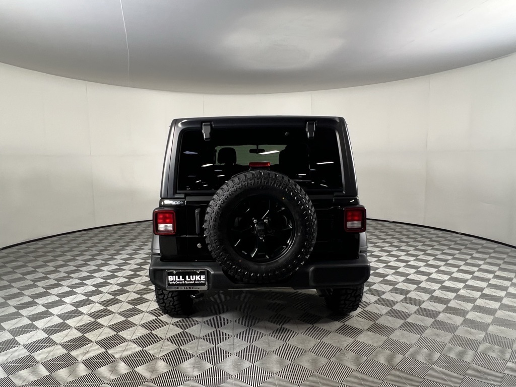 2021 Jeep Wrangler Unlimited Willys photo 4