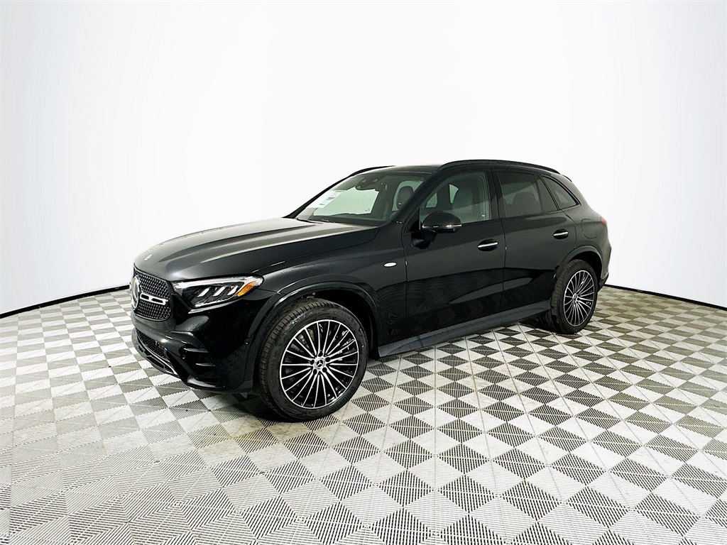 2025 Mercedes Benz GLC 350e 4MATIC photo 3