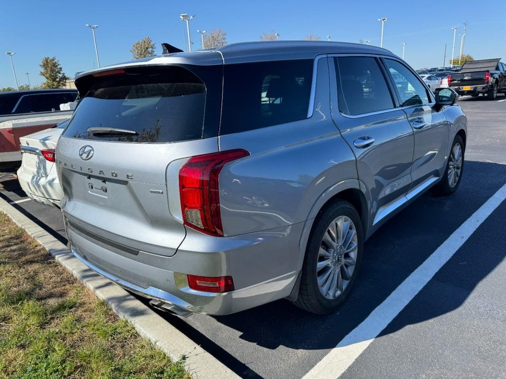 2020 Hyundai Palisade Limited photo 3