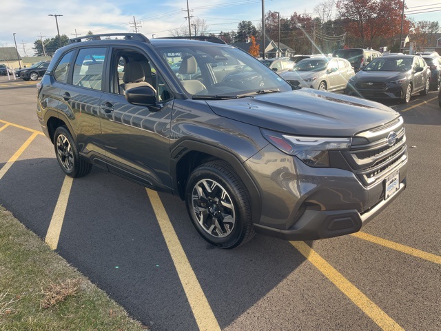 2025 Subaru Forester Base photo 3