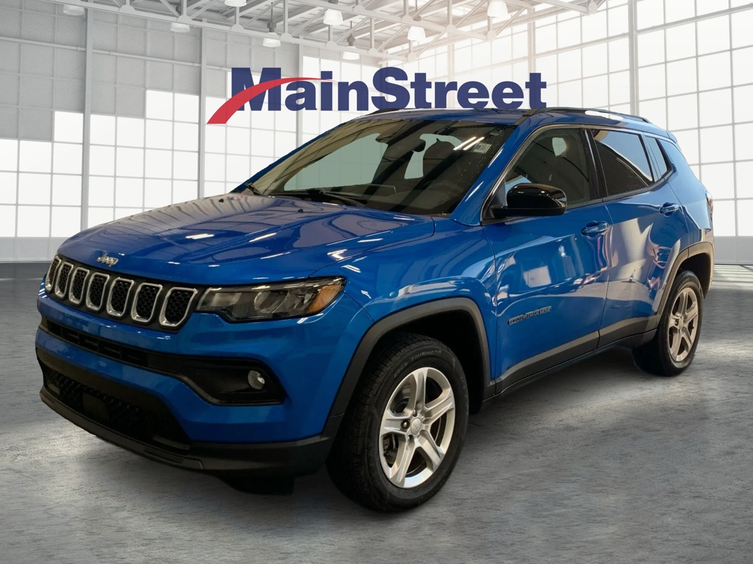 2023 Jeep Compass Latitude's photo