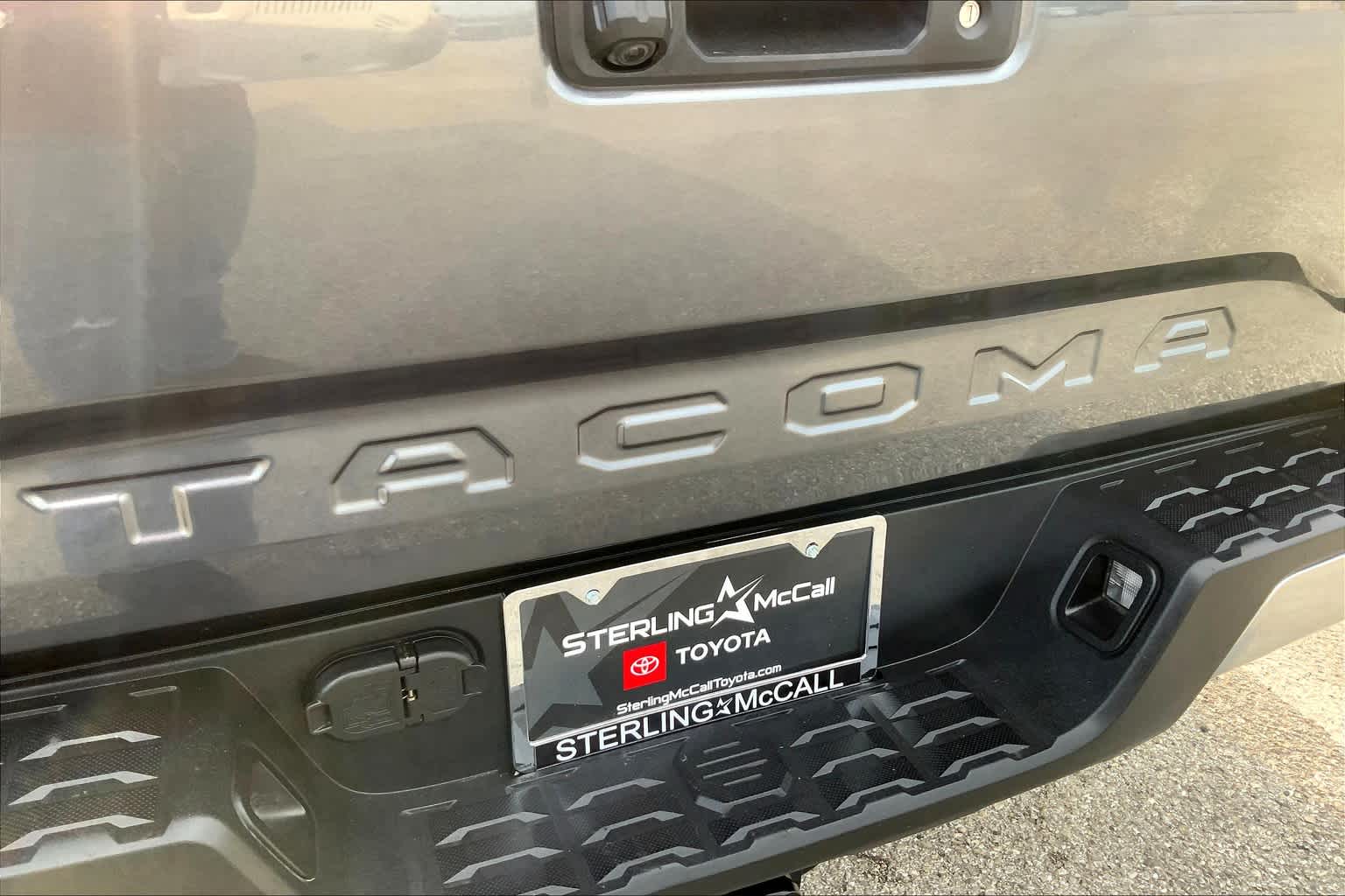 2023 Toyota Tacoma SR5 photo 17