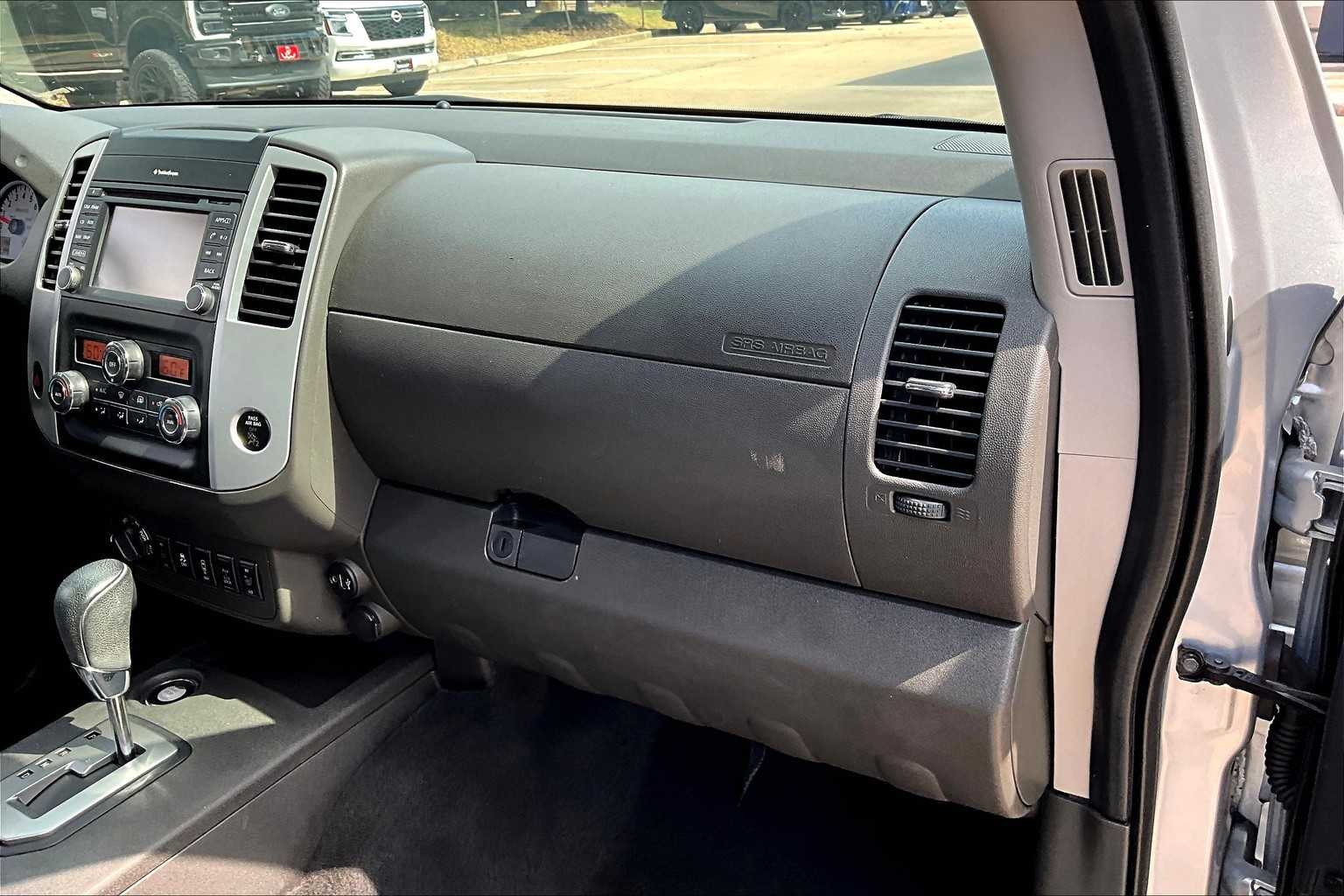 2021 Nissan Frontier PRO-4X photo 44