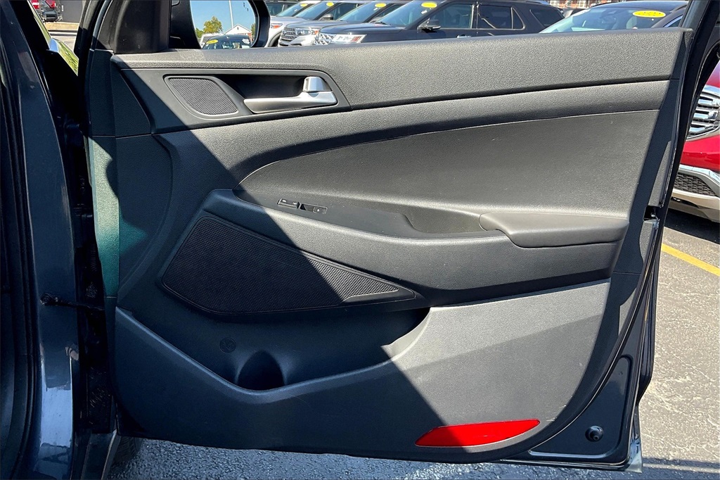 2021 Hyundai Tucson Value photo 19