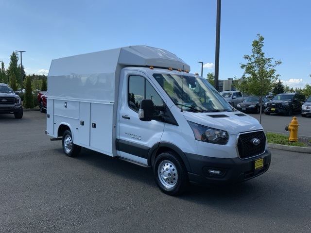 2024 Ford Transit photo 2