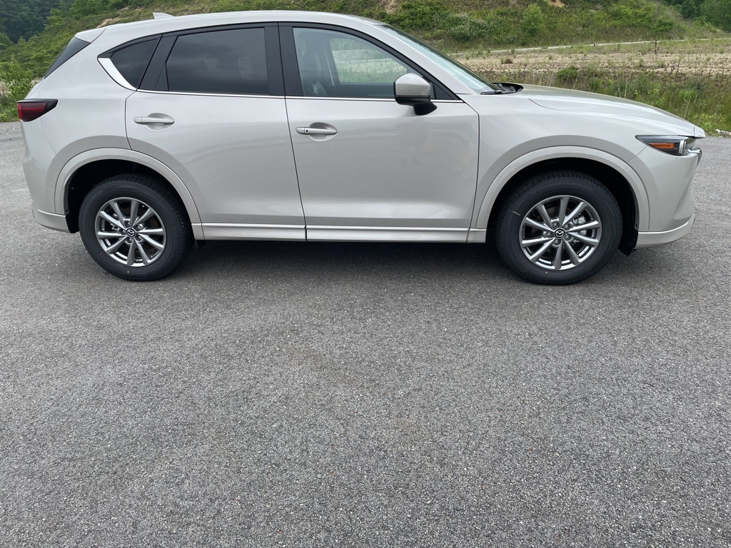 2025 Mazda CX-5 2.5 S Preferred photo 3