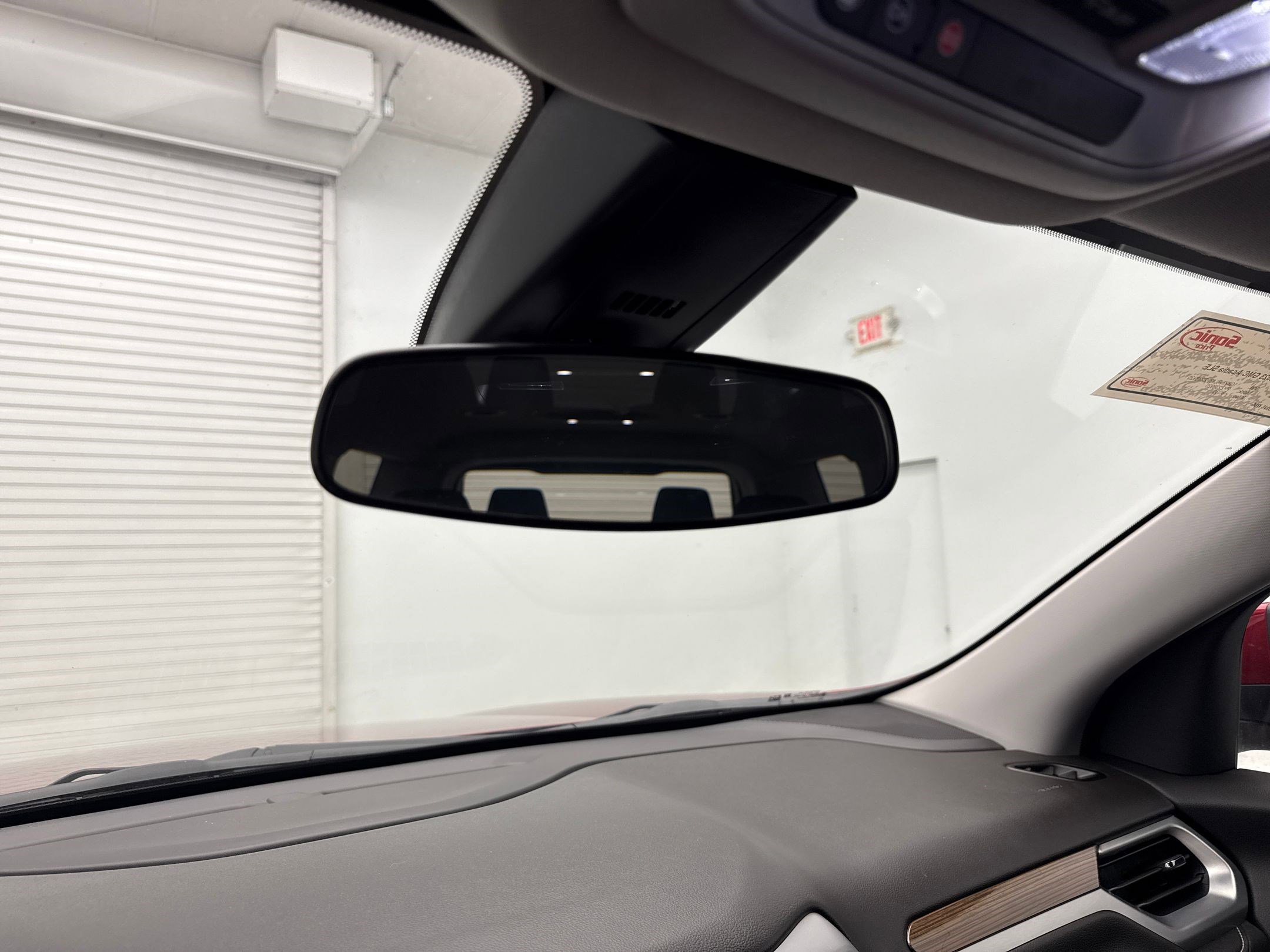 2023 Gmc Acadia SLE photo 18
