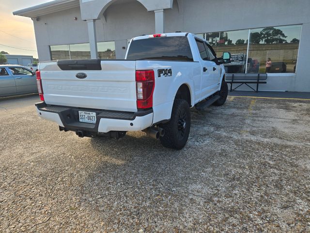 2022 Ford F-250 XLT photo 4
