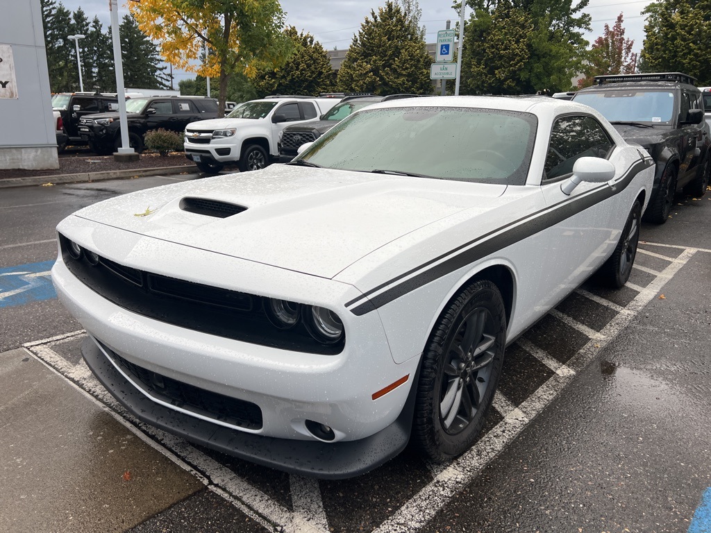 2019 Dodge Challenger GT photo 2