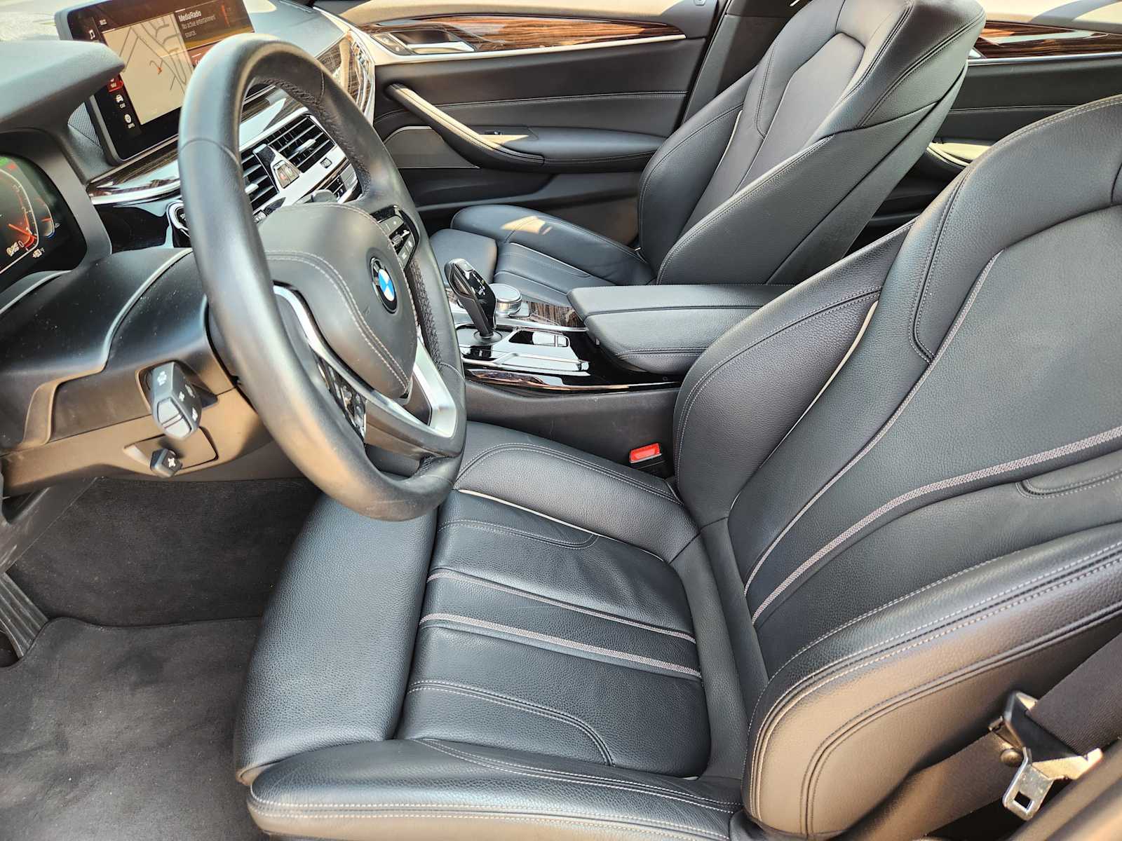 2023 Bmw 530i photo 9