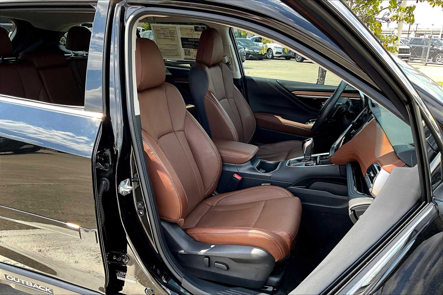 2021 Subaru Outback Touring XT photo 7