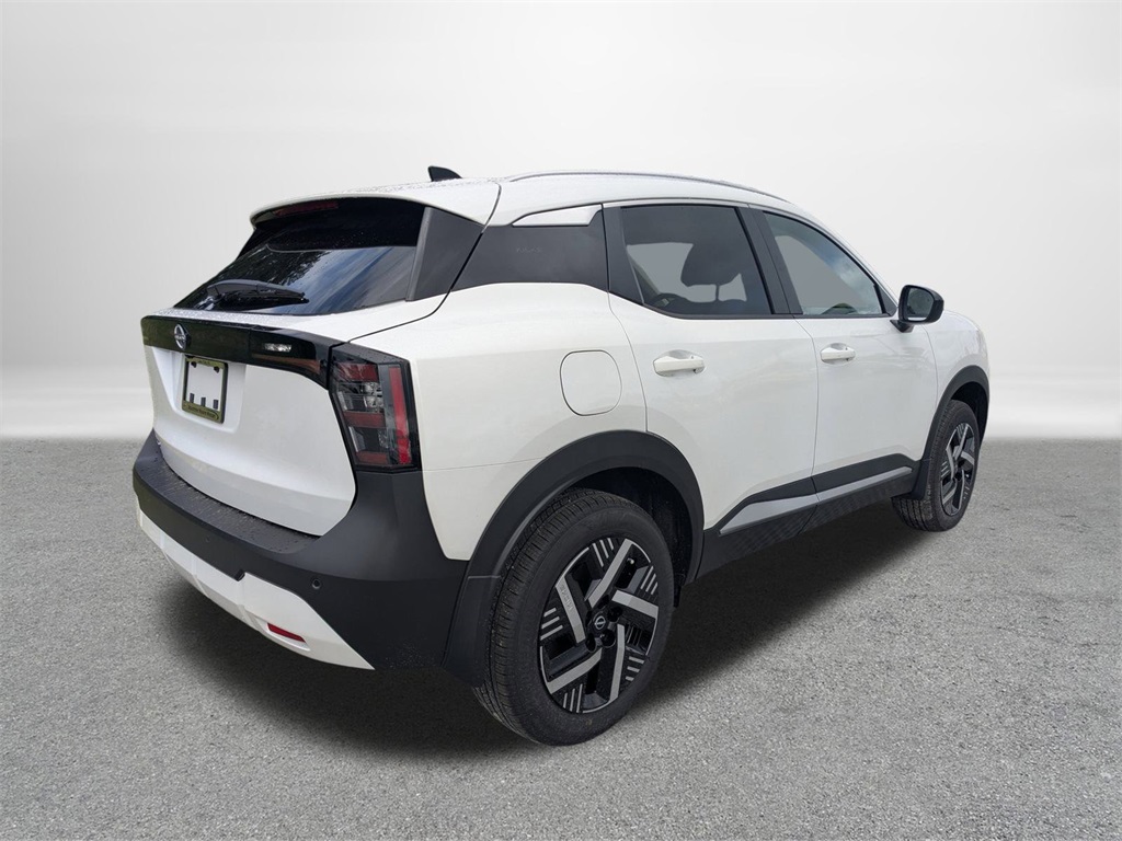 2026 Nissan Kicks SV photo 2
