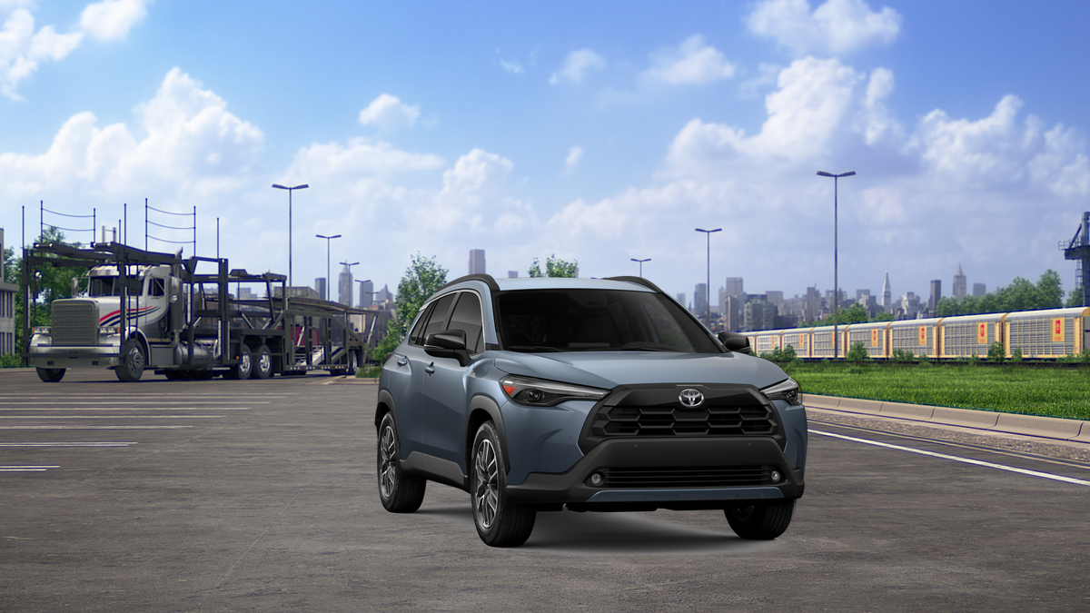 2026 Toyota Corolla Cross XLE photo 13