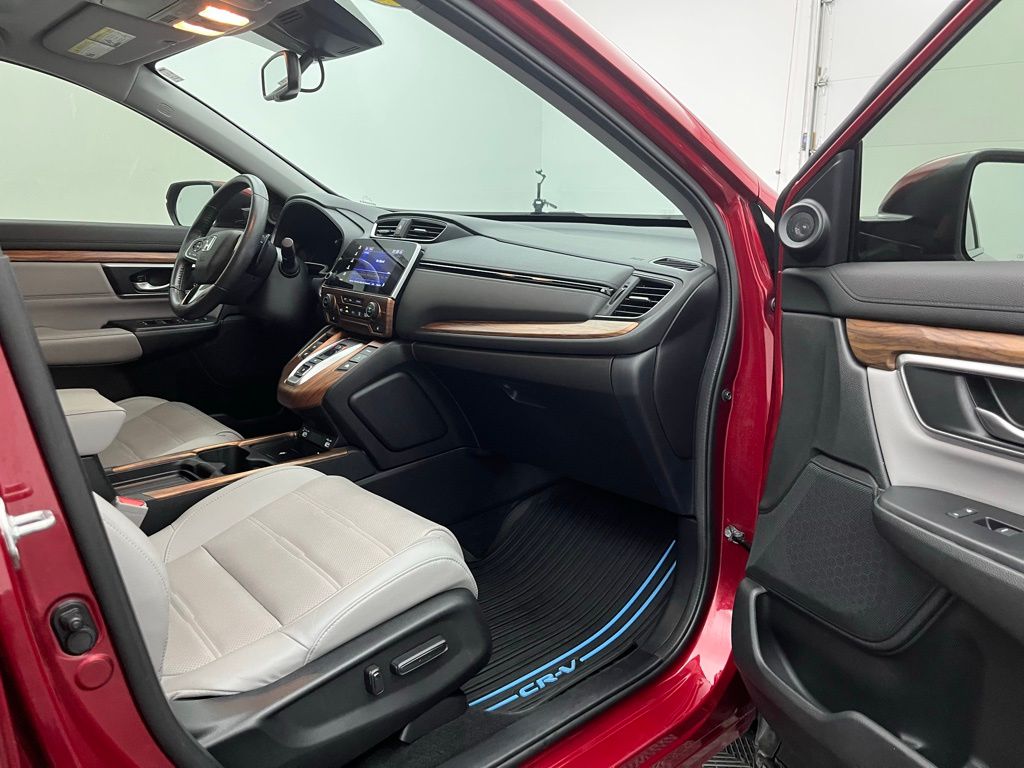 2022 Honda CR-V Hybrid Touring photo 25