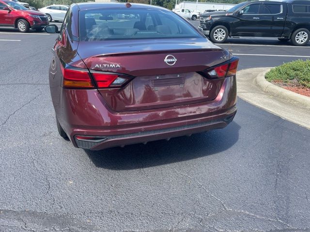 2024 Nissan Altima 2.5 SV photo 3