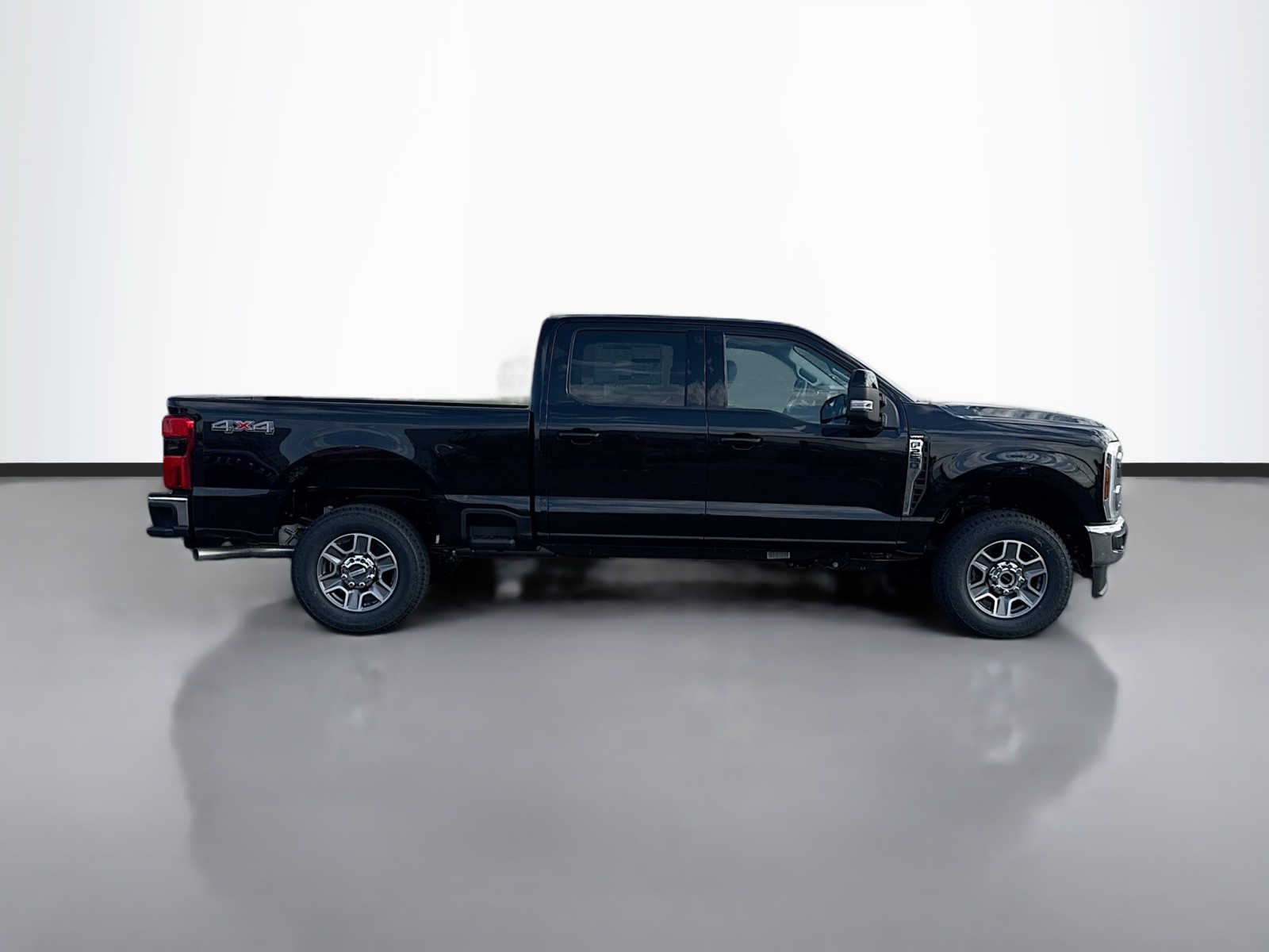 2026 Ford F-250 Lariat photo 4