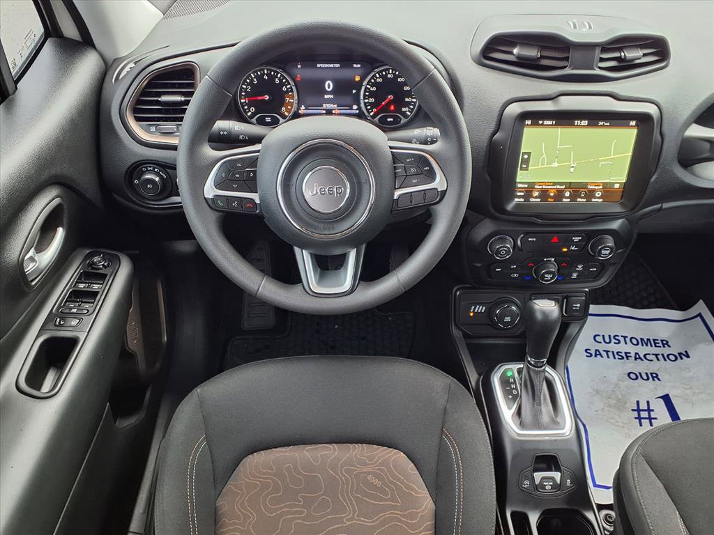 2023 Jeep Renegade Upland photo 2