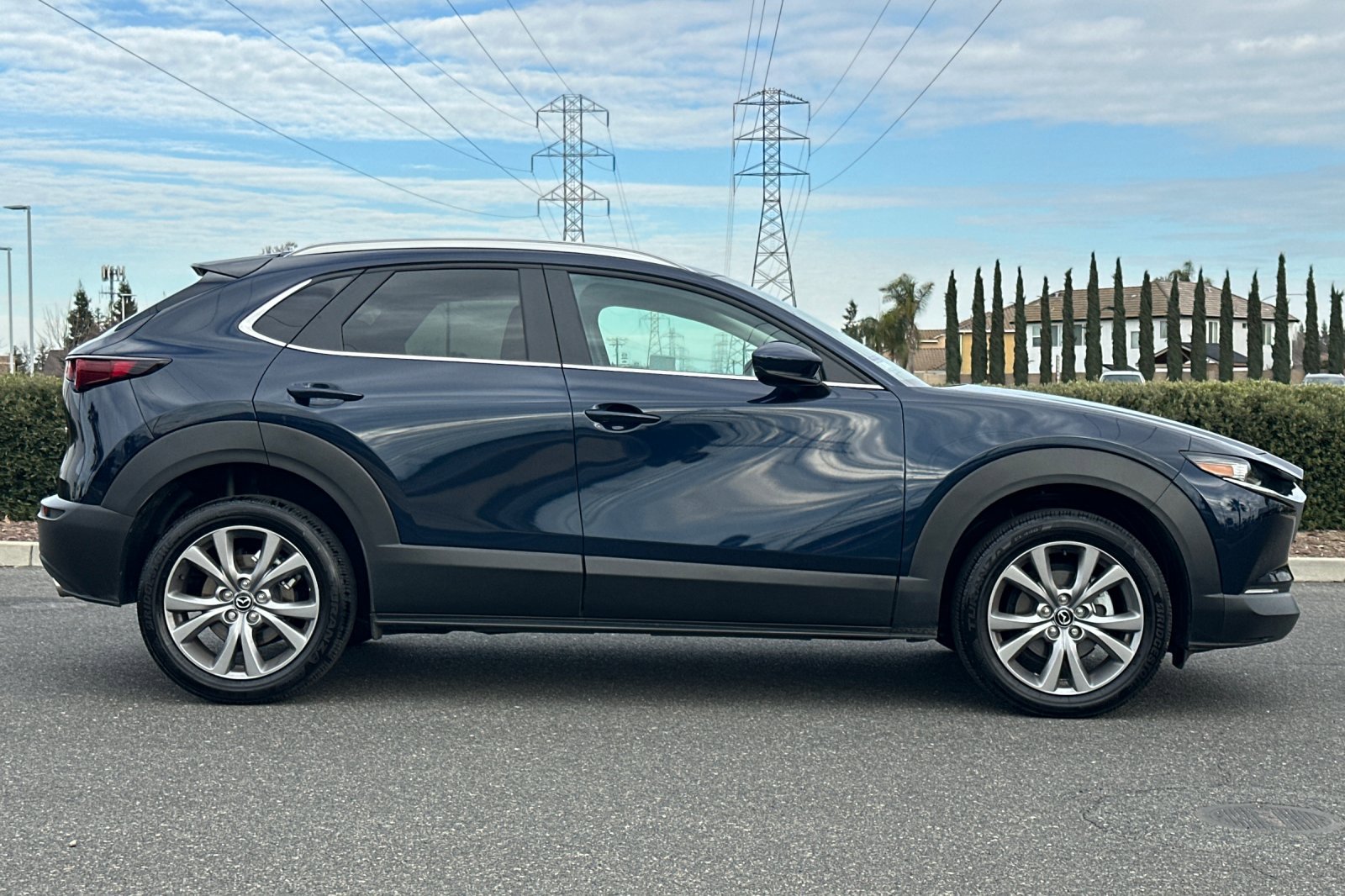 2024 Mazda CX-30 2.5 S Preferred photo 2
