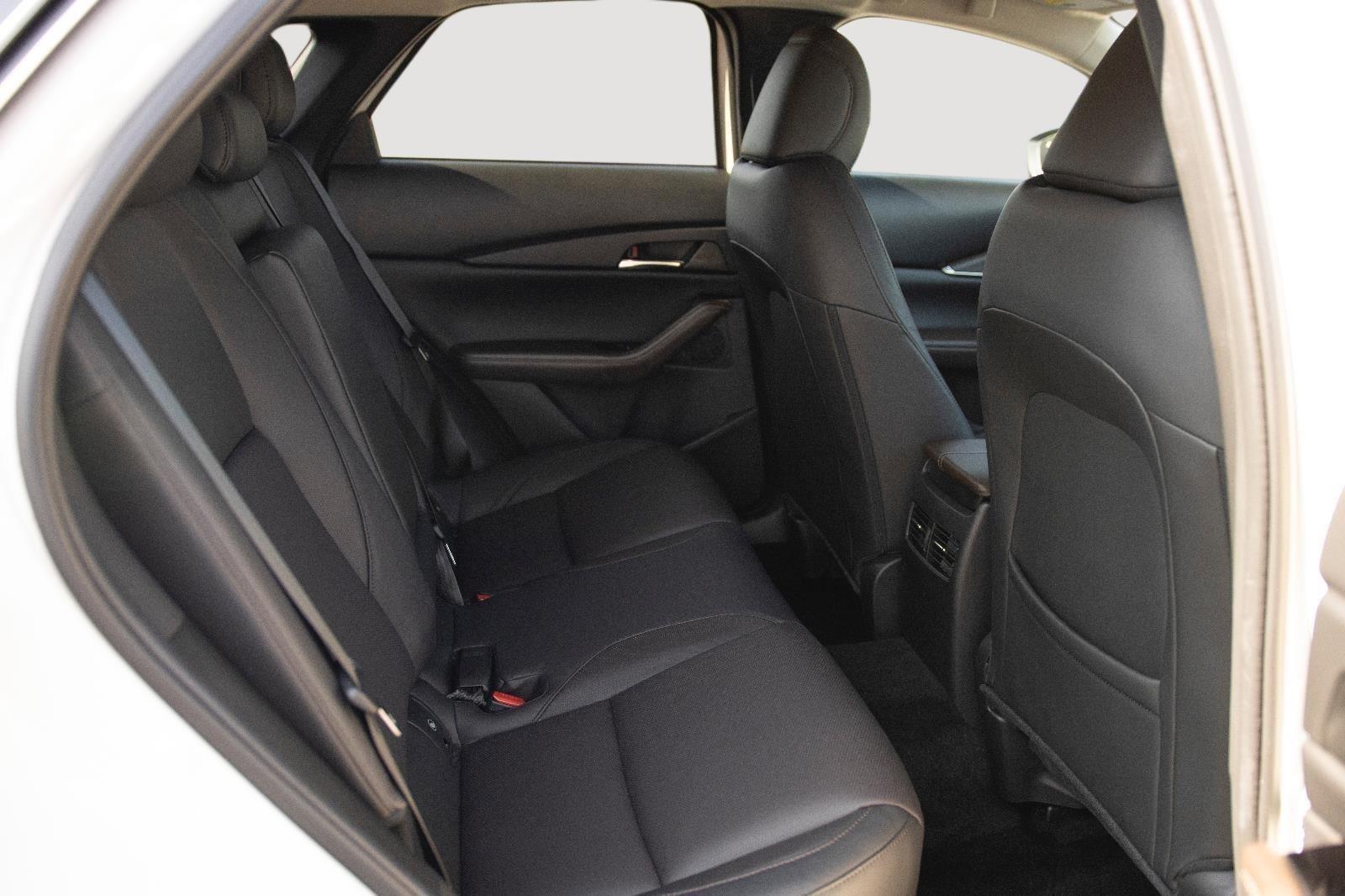 2025 Mazda CX-30 2.5 S Premium photo 11