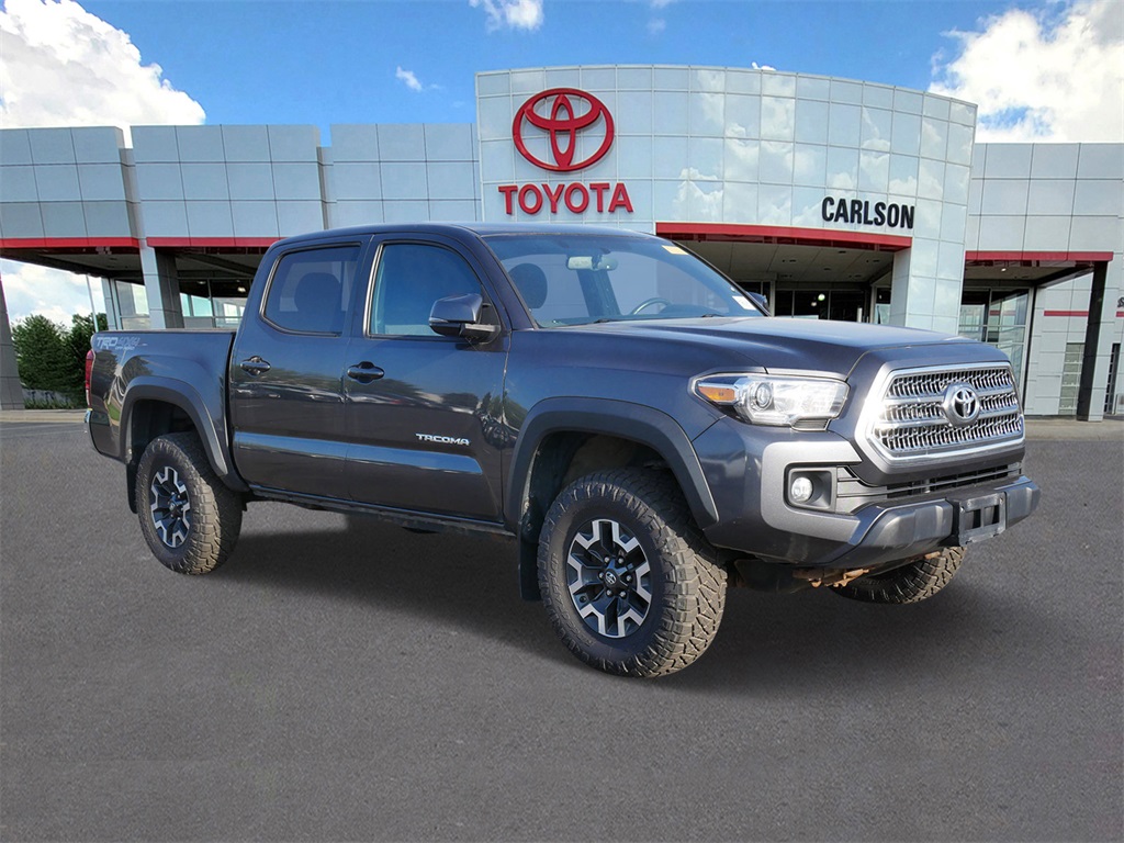 Certified 2017 Toyota Tacoma TRD Off Road with VIN 3TMCZ5AN0HM072559 for sale in Minneapolis, Minnesota