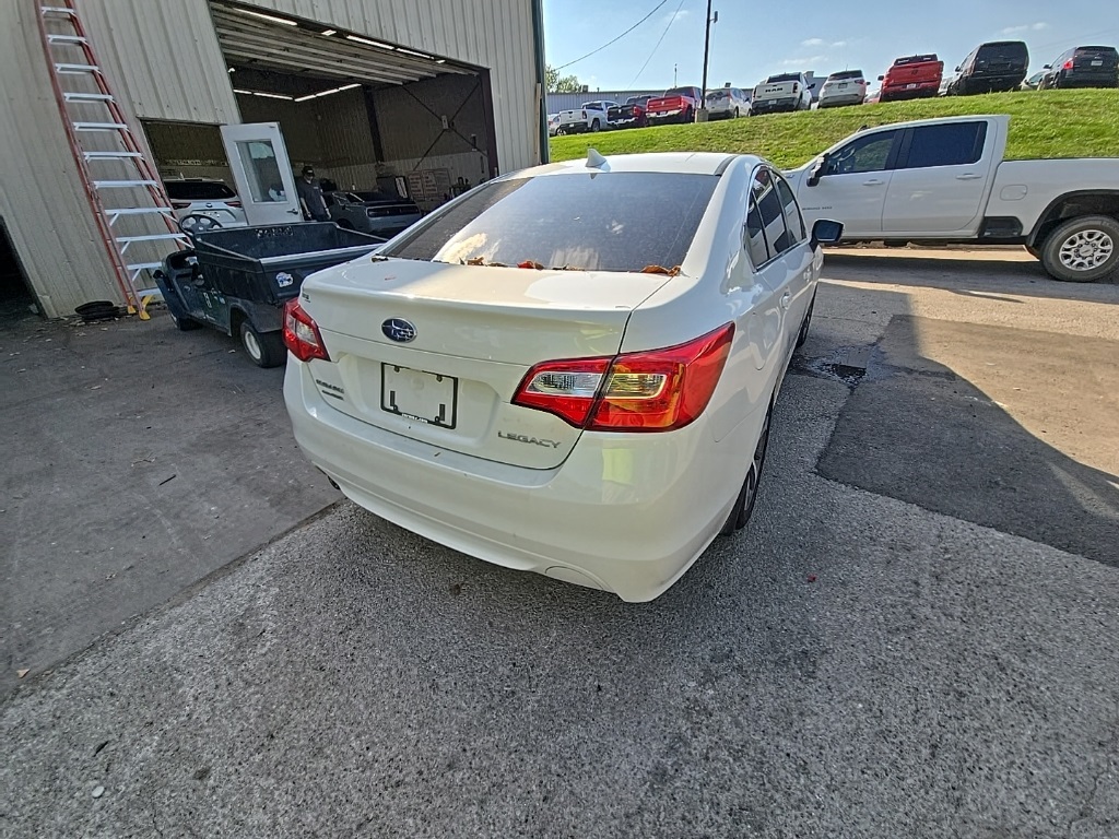 2016 Subaru Legacy 2.5i photo 6