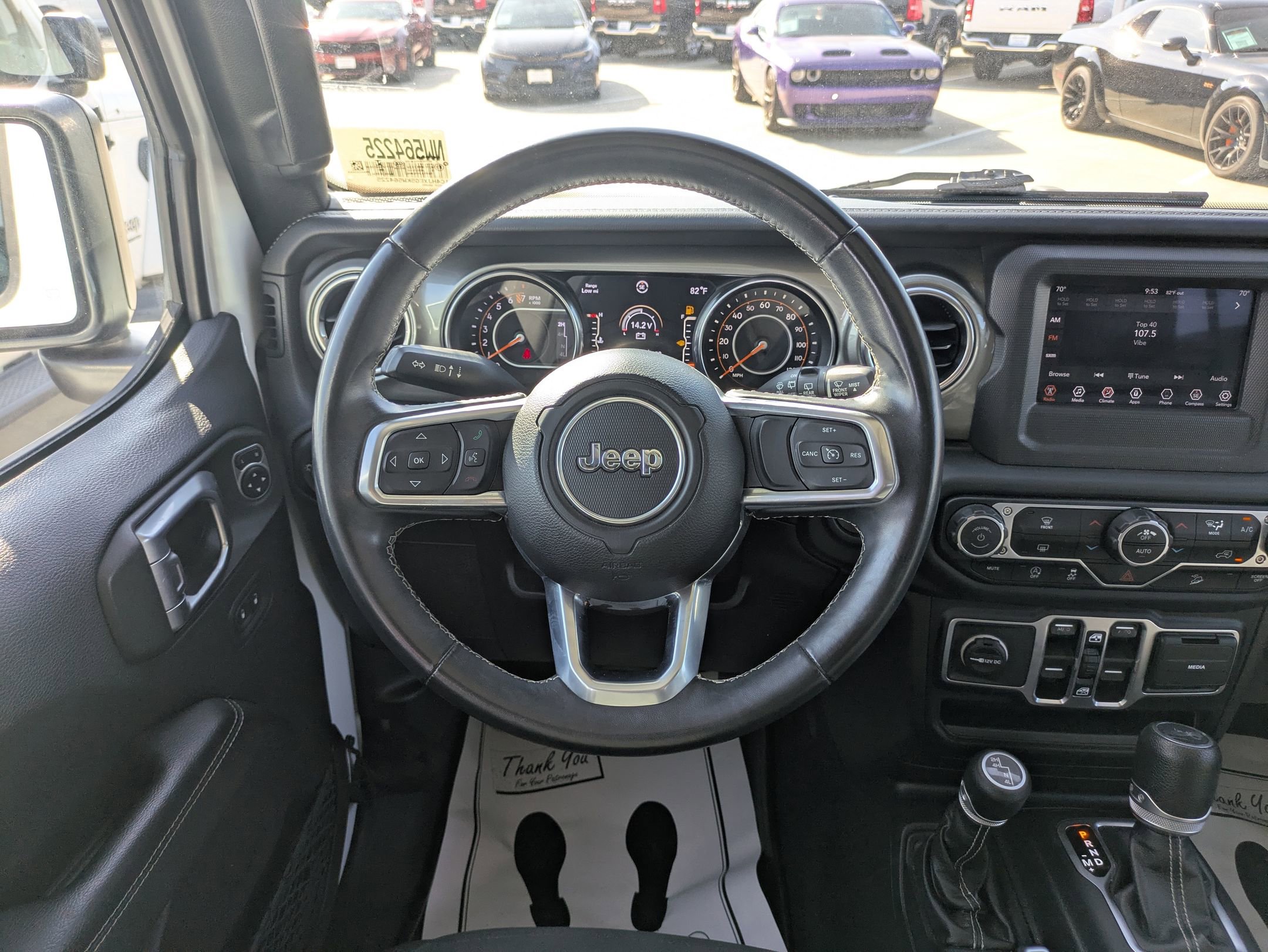2019 Jeep Wrangler Unlimited Sahara photo 17