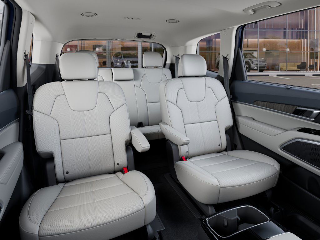 2025 Kia Telluride EX photo 14