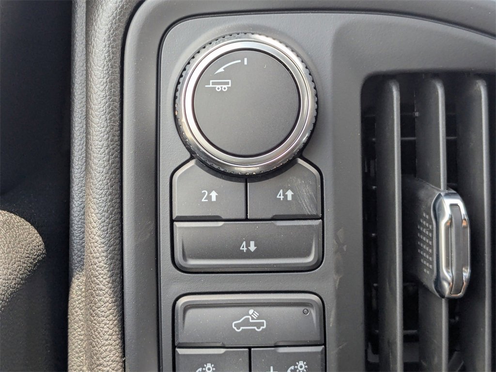 2025 Gmc Sierra 2500 HD Pro photo 25