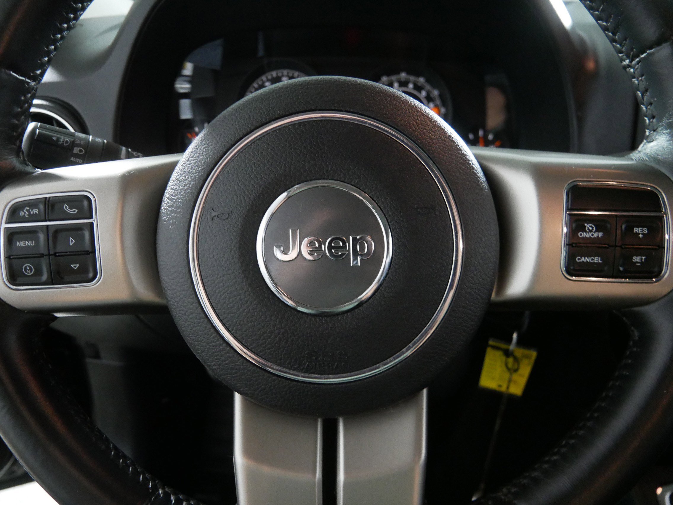 2016 Jeep Patriot High Altitude Altitude Edition photo 24