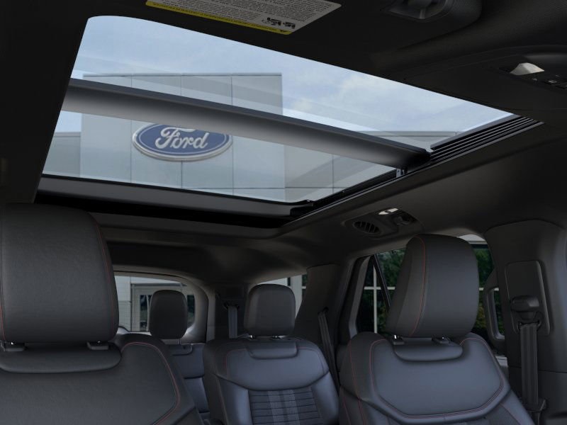 2025 Ford Explorer ST-Line photo 19