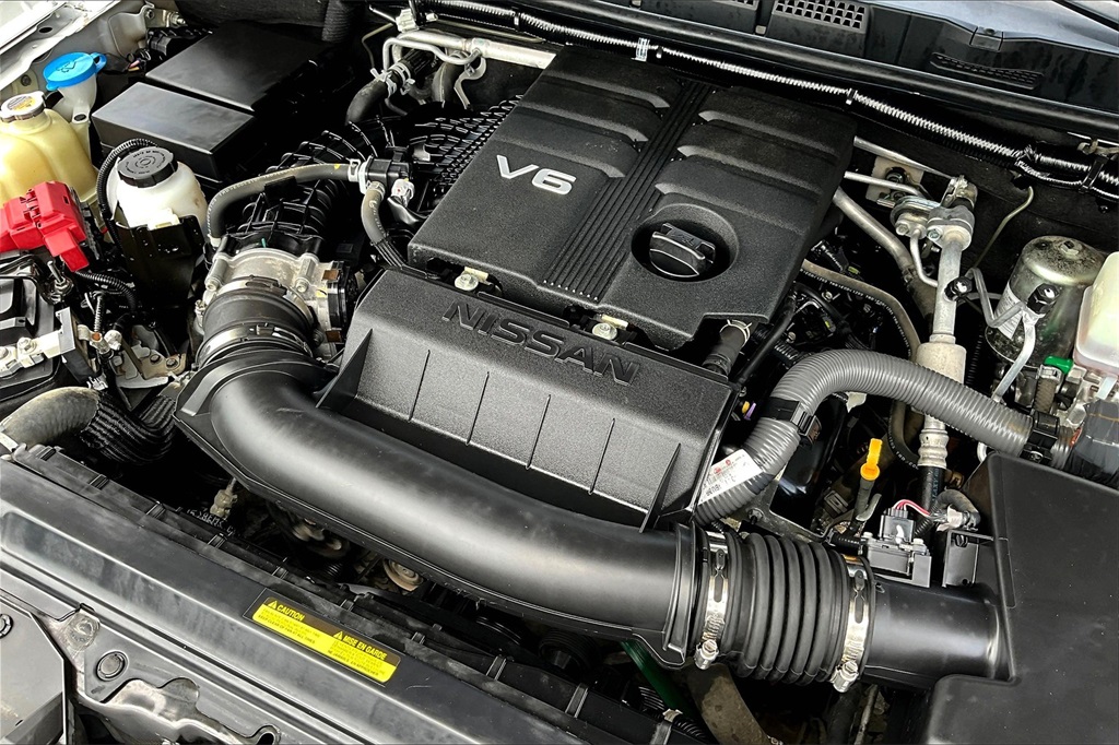 2022 Nissan Frontier SV photo 34