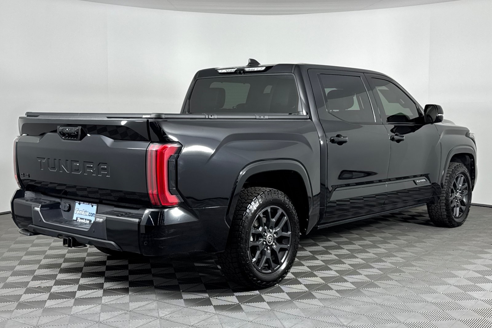 2022 Toyota Tundra Platinum photo 4