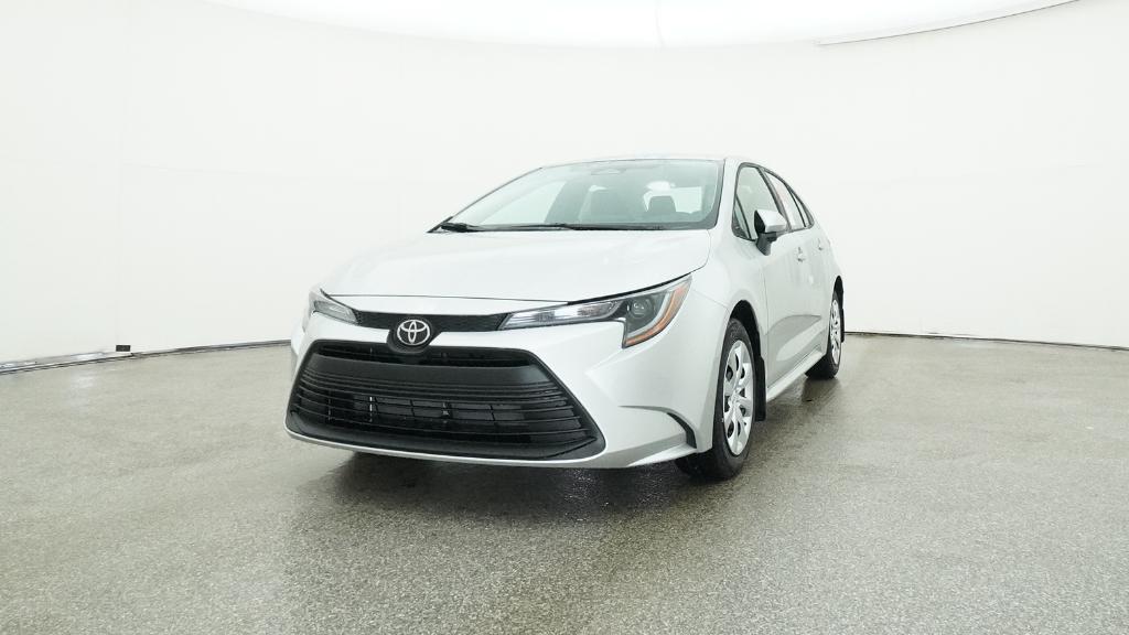 2025 Toyota Corolla LE photo 4