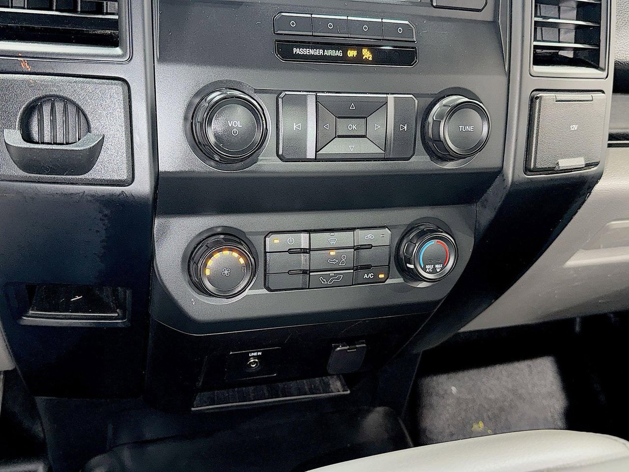 2019 Ford F-150 XL photo 15