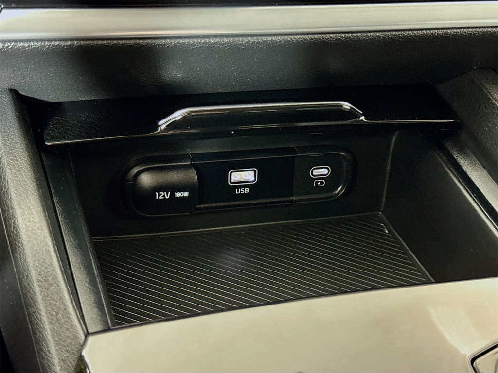 2023 Kia Sportage Hybrid LX photo 27