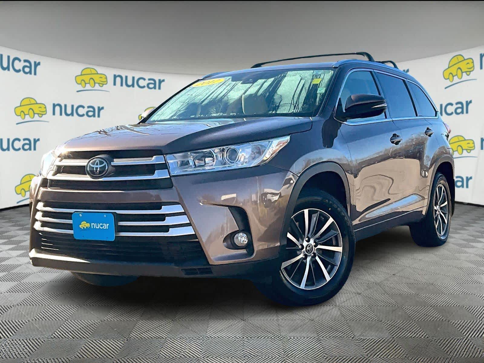2017 Toyota Highlander XLE photo 3