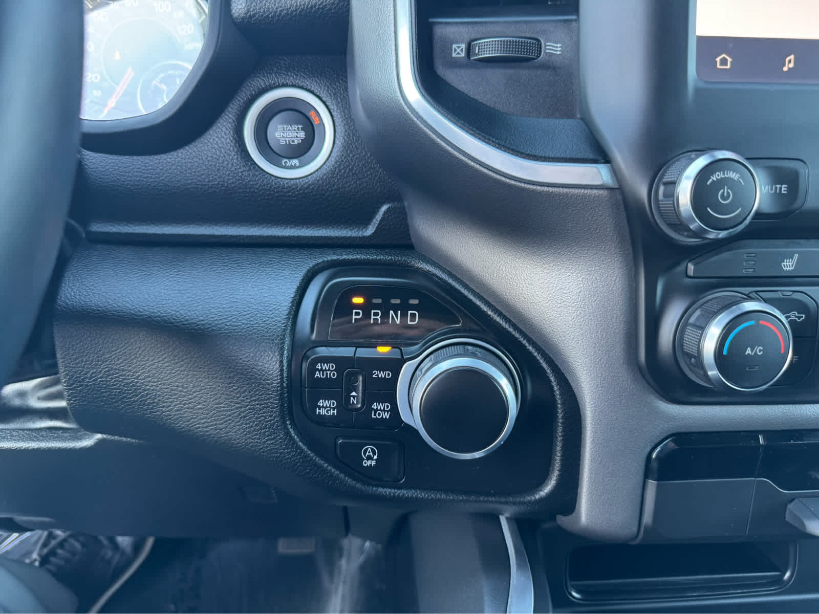 2022 Ram 1500 Big Horn photo 21